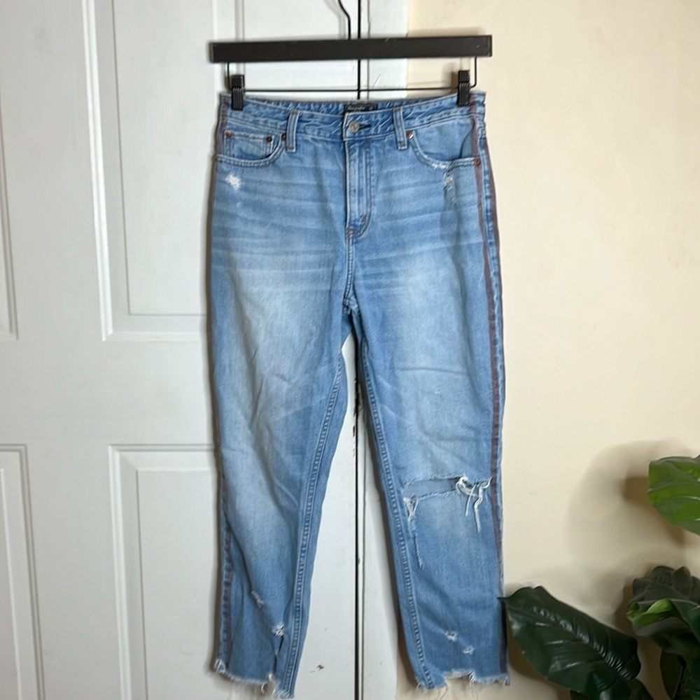 Abercrombie &‎ Fitch Annie High Rise Girlfriend Jean Size 27 - Picture 2 of 13
